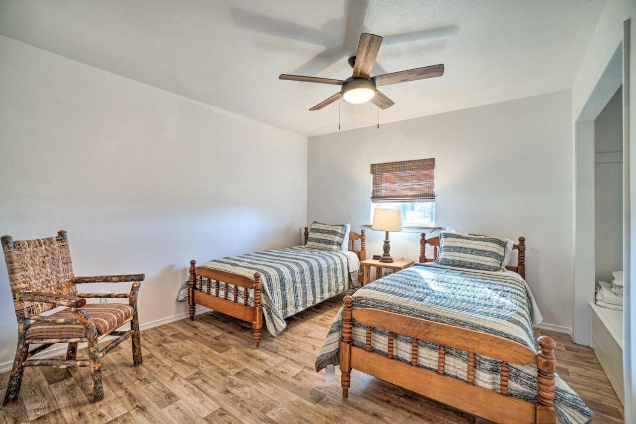 Relaxing Rural Harrison Home - 11 Mi To Town Екстериор снимка