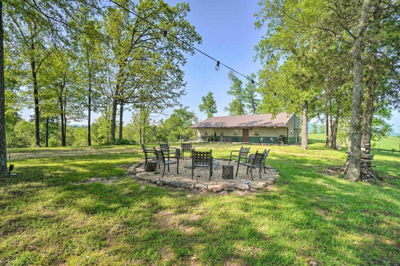 Relaxing Rural Harrison Home - 11 Mi To Town Екстериор снимка